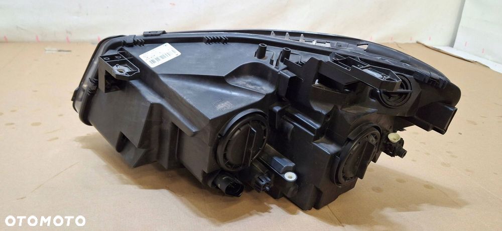lampa prawa przód przednia mercedes cla w117 zwykła a1178200461 - 6