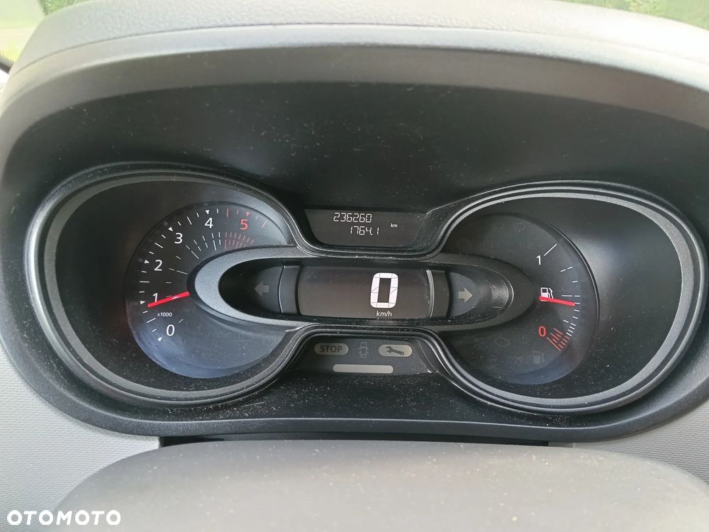 Renault Trafic Passenger 2,8t Business - 23