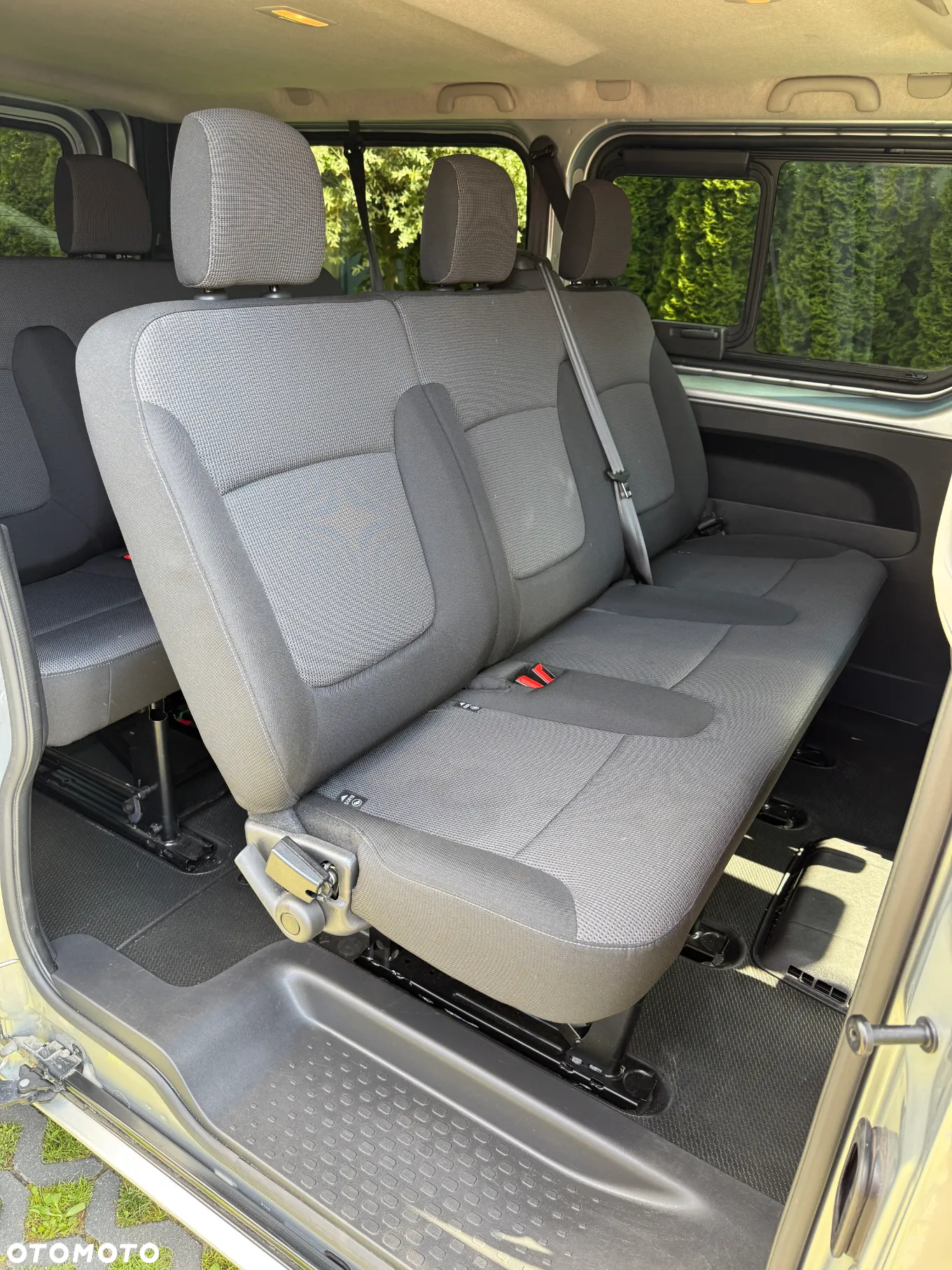 Renault Trafic 2.0 dCi L2H1 HD Extra (bryg.) - 15