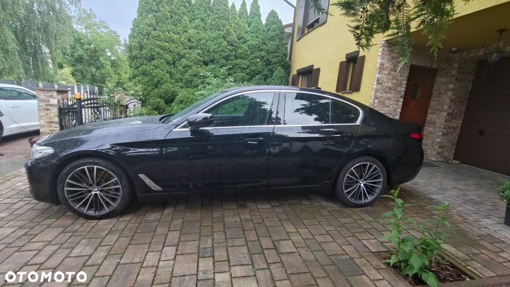 BMW Seria 5 530i - 7