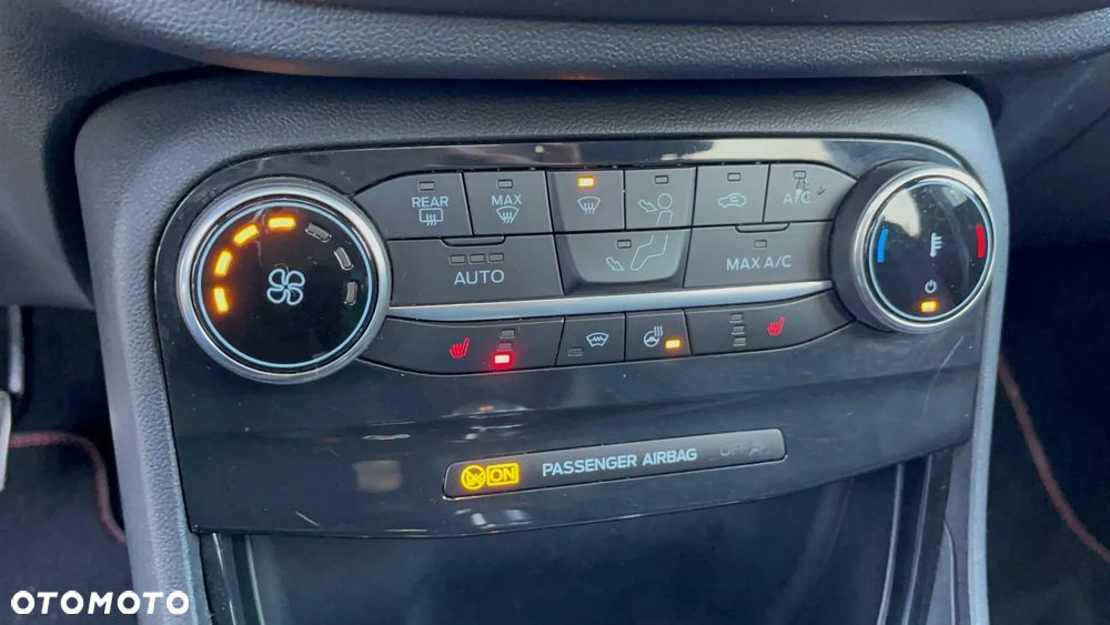 Ford Puma 1.5 EcoBlue ST-LINE X - 31