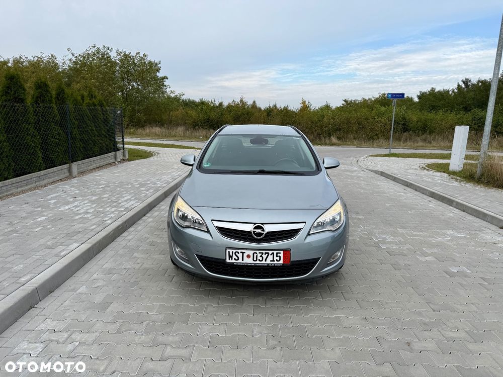 Opel Astra - 2