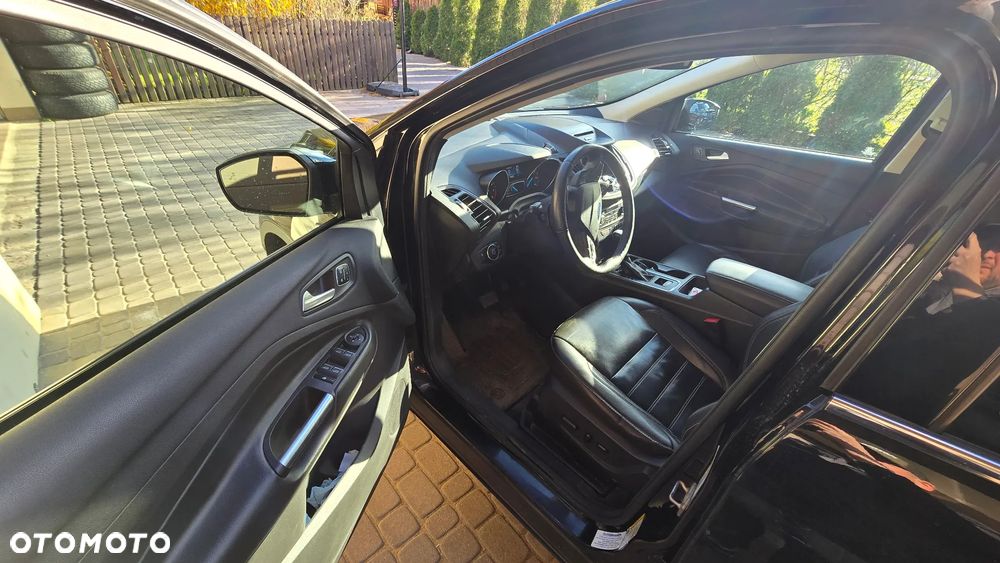 Ford Escape 2.0 EcoBoost AWD Titanium - 8