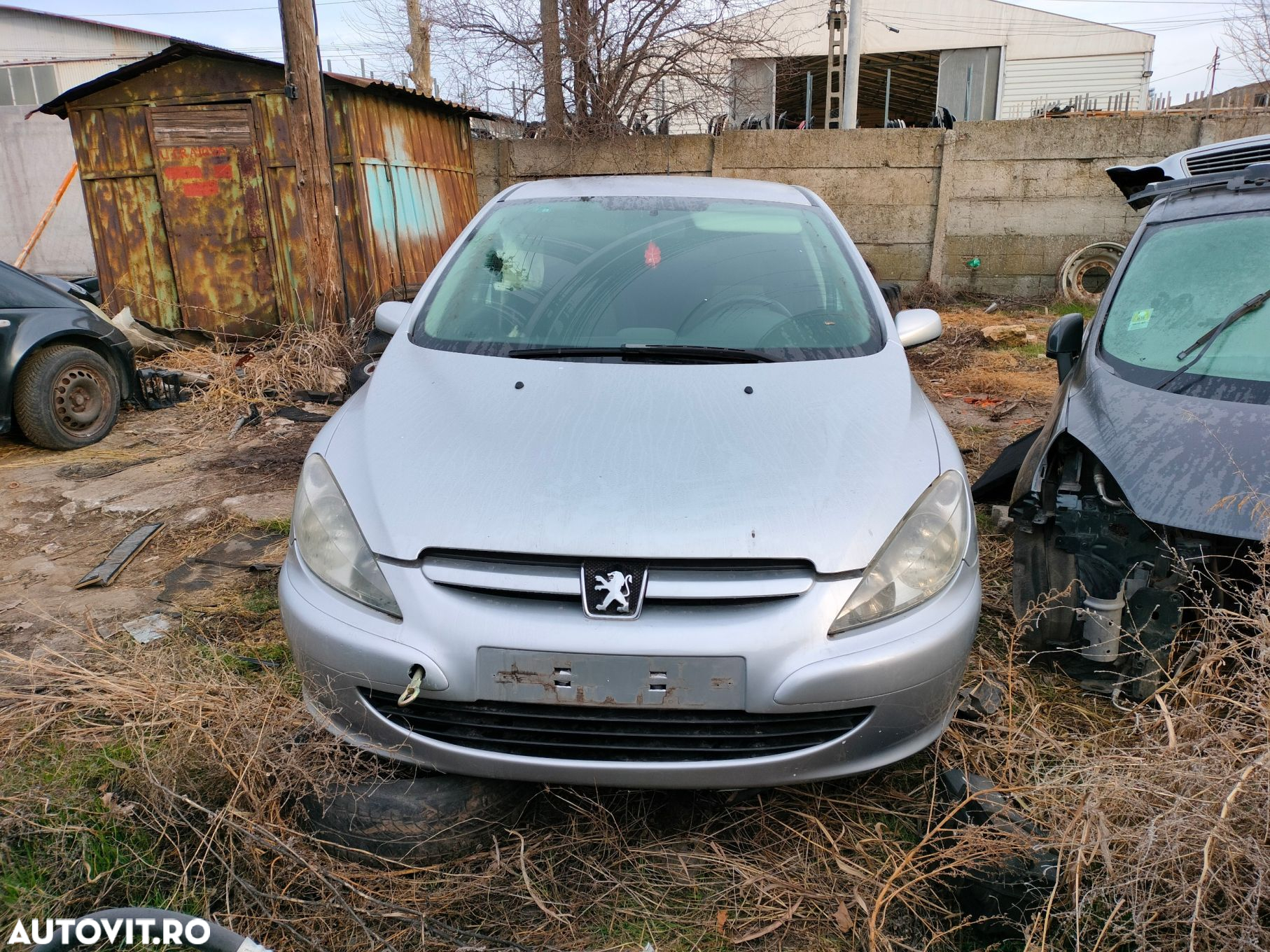 Dezmembrari  Peugeot 307  2000  > 0000 1.6 16V Benzina - 5