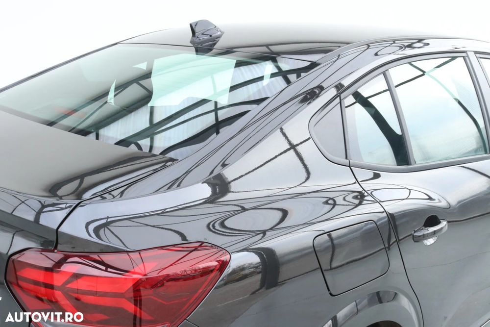 Dacia Logan TCe 90 MT6 Journey - 11