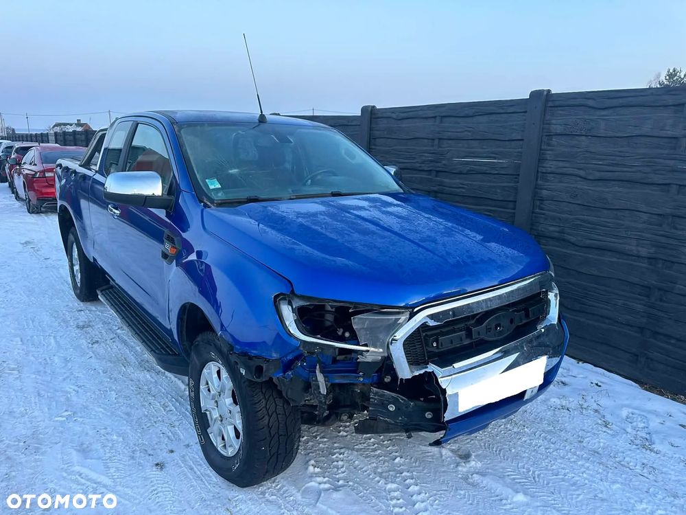 Ford Ranger XLT - 11