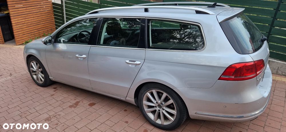 Volkswagen Passat 2.0 TDI Highline DSG - 2
