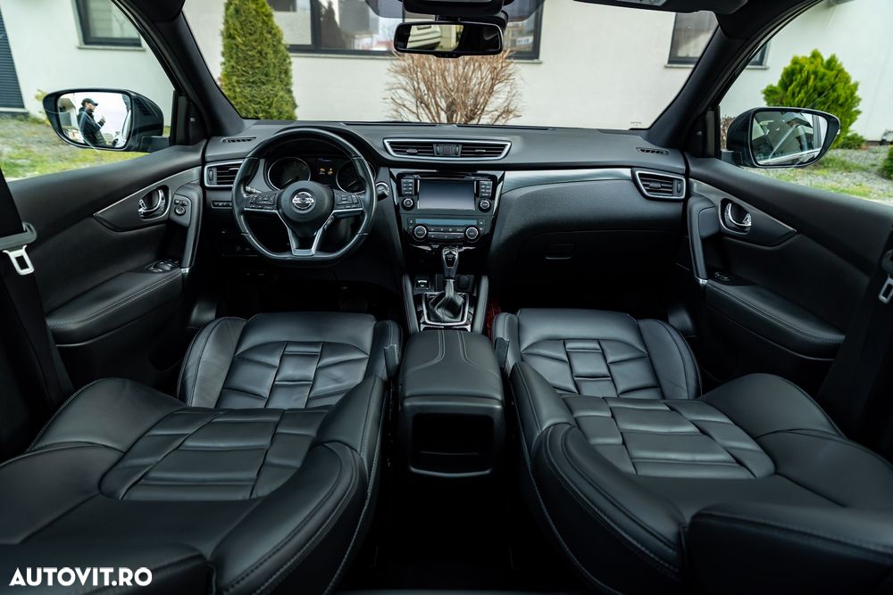 Nissan Qashqai 1.6 DCI Start/Stop X-TRONIC Tekna - 13