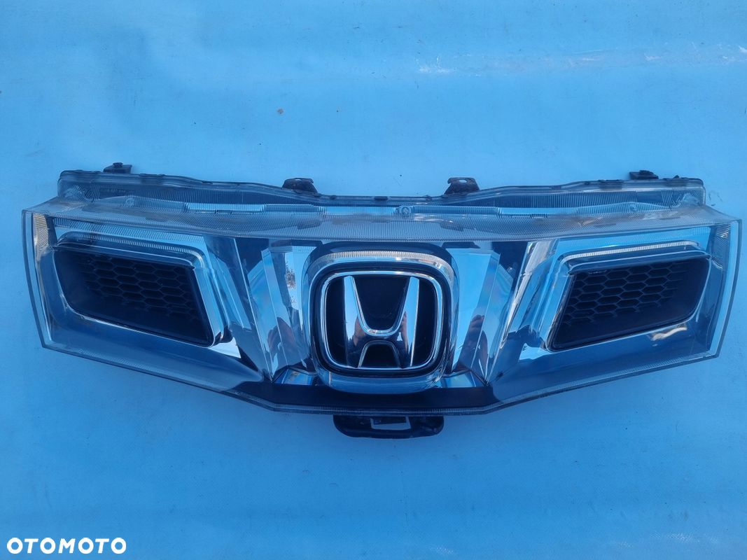 Honda Civic 8 VIII akwarium UFO LIFT znaczek atrapa grill przód + mocowanie - 1