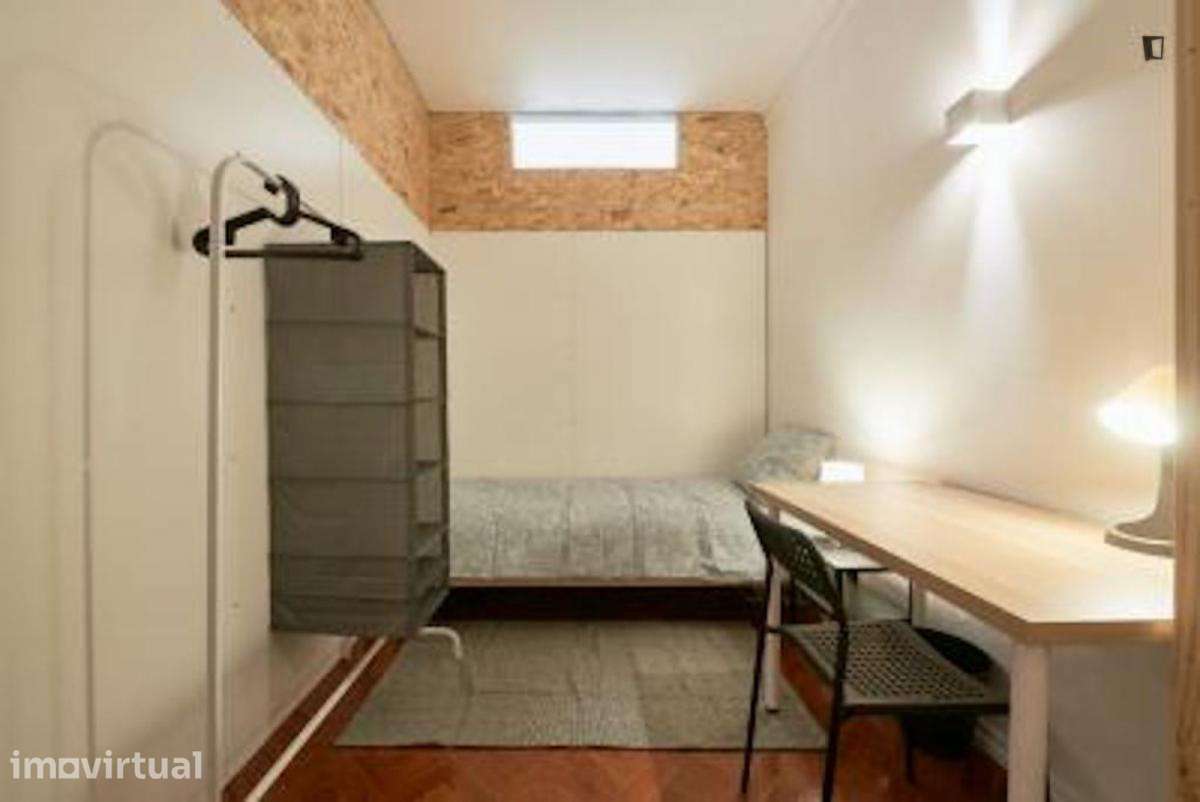 Quarto - localizado em Arroios Lisbon - Grande imagem: 4/14