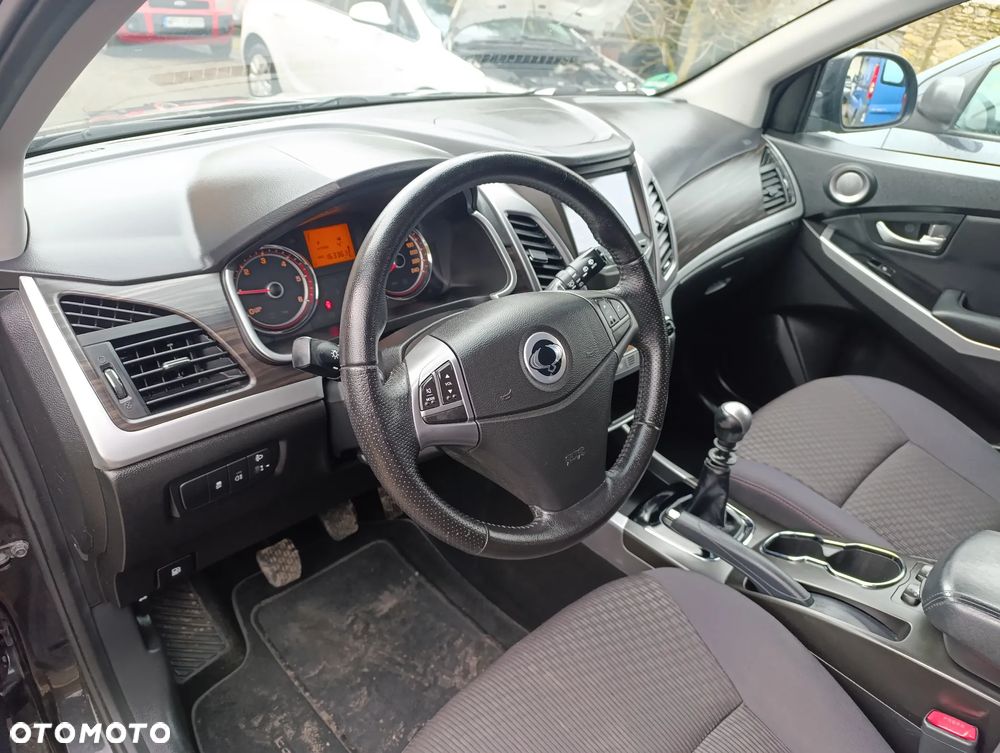 SsangYong/KGM Korando 2.2 e-XDi 220 2WD Sapphire - 21
