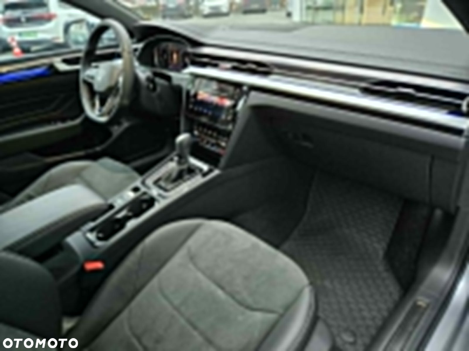 Volkswagen Arteon 2.0 TSI R-Line DSG - 11