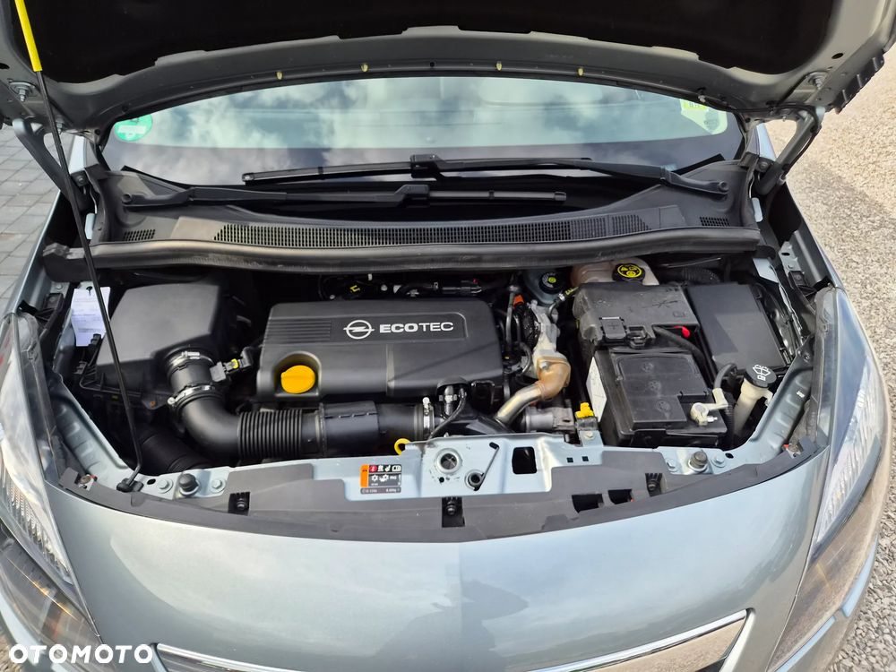 Opel Meriva - 32
