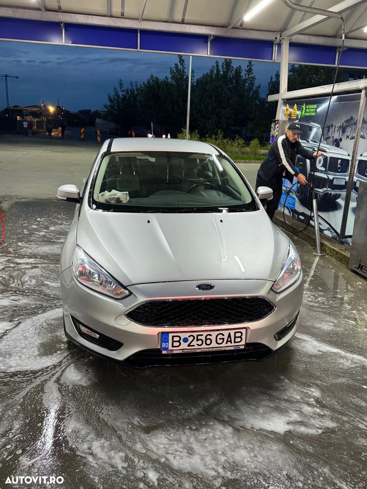Ford Focus 1.0 EcoBoost Trend - 1
