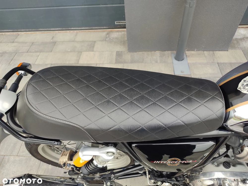 Royal Enfield Interceptor - 25