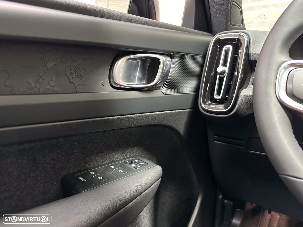 Volvo C40 Recharge Single Motor Core - 39