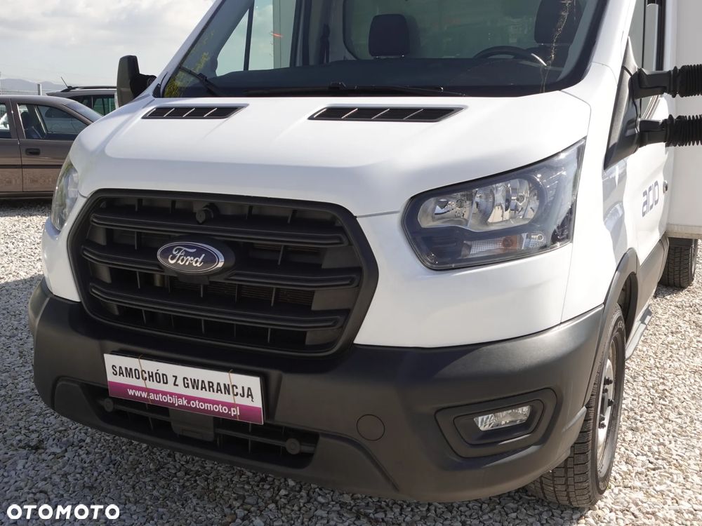 Ford Transit - Kontener z windą - 11