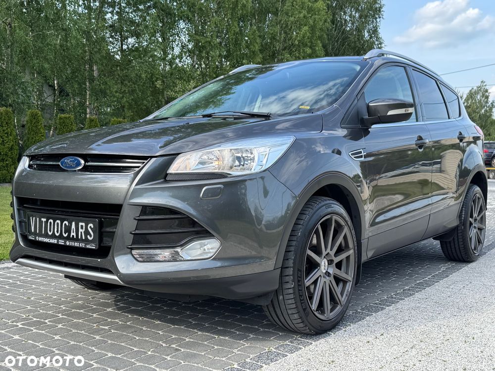 Ford Kuga 2.0 TDCi 2x4 Titanium - 3