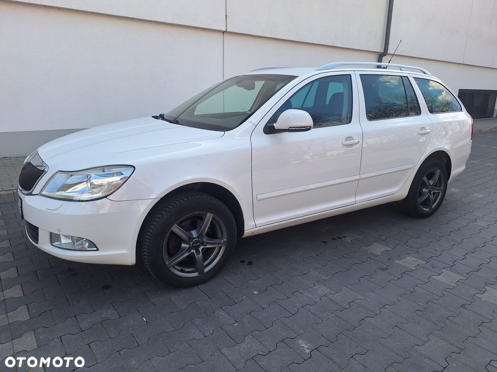 Skoda Octavia 1.8 TSI IMPULS EDITION 4x4 - 19