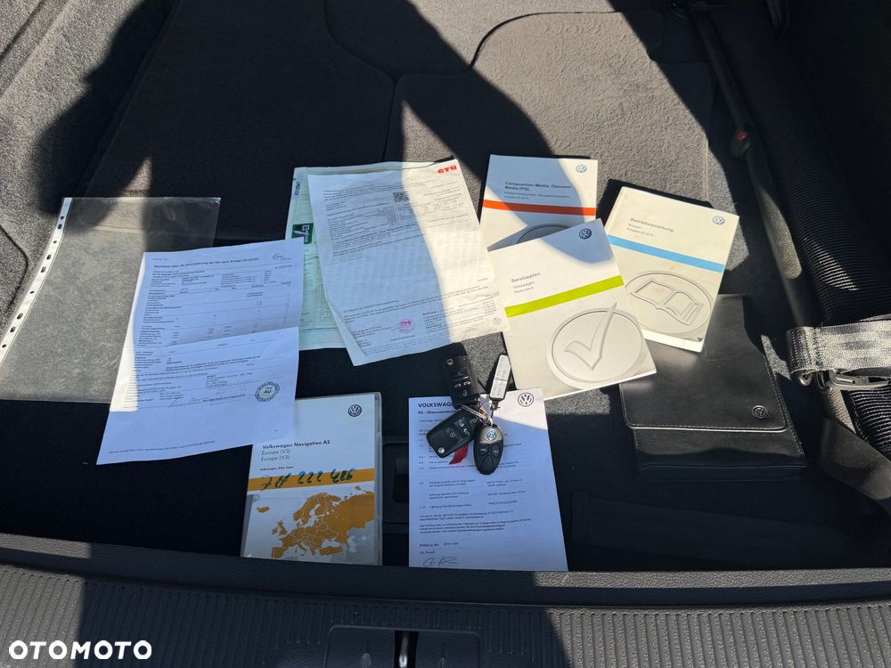 Volkswagen Sharan - 27