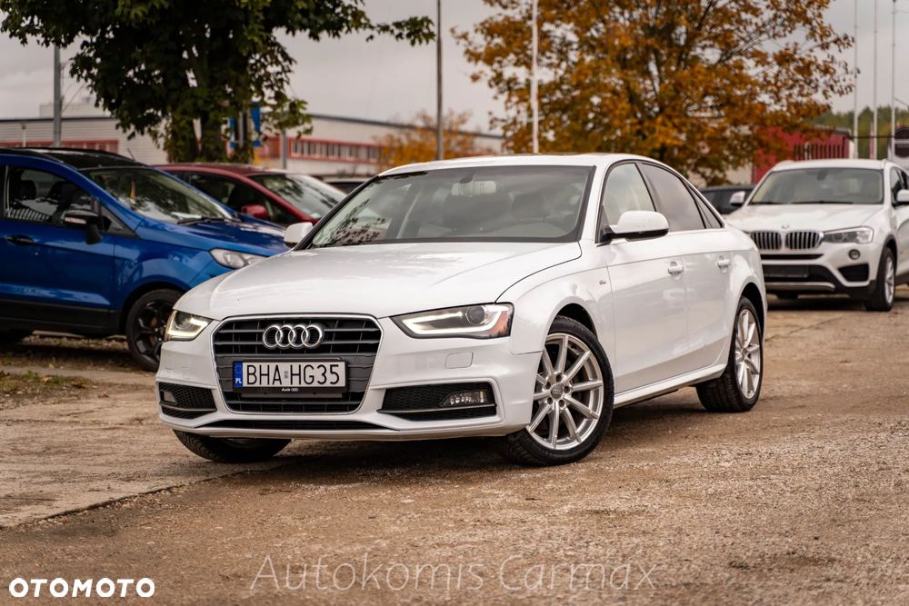 Audi A4 Limousine - 1