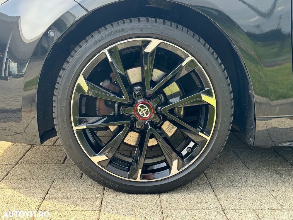 Toyota Corolla 2.0 HSD GR SPORT - 29