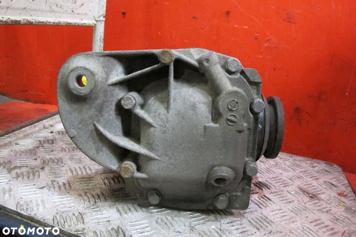 BMW X1 E84 LCI LIFT 2.0 D N47D20C DYFER DYFERENCJAŁ MOST TYLNY 3.23 7611131 - 7