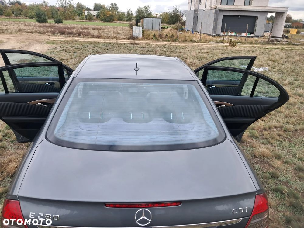 Mercedes-Benz Klasa E - 13