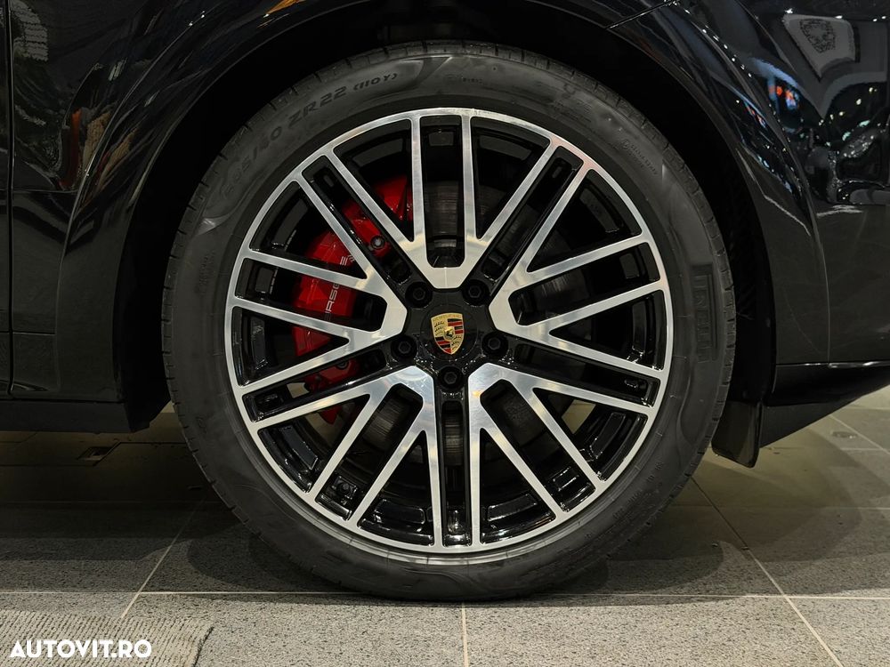 Porsche Cayenne - 10