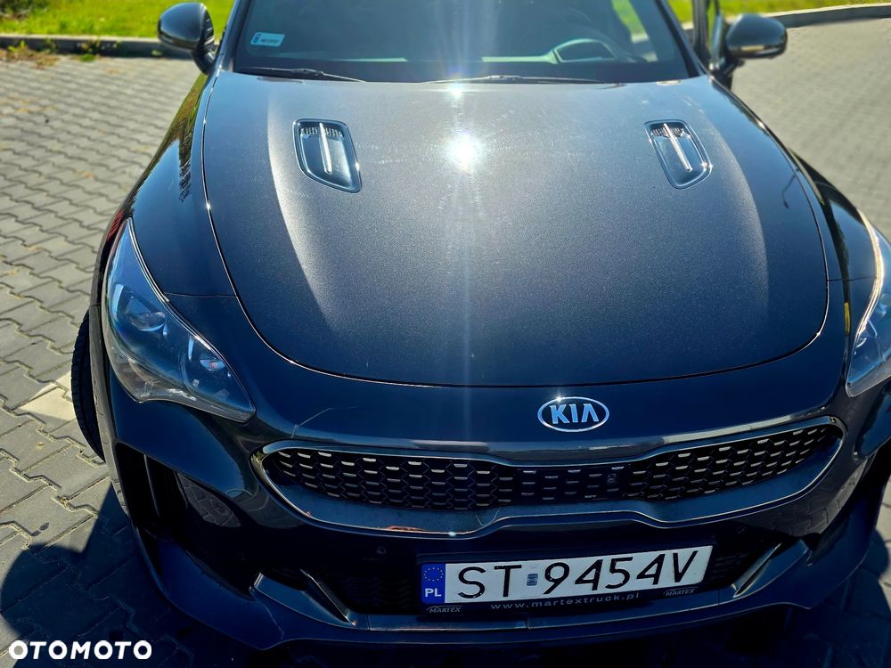 Kia Stinger 2.0 T-GDI GT Line - 3