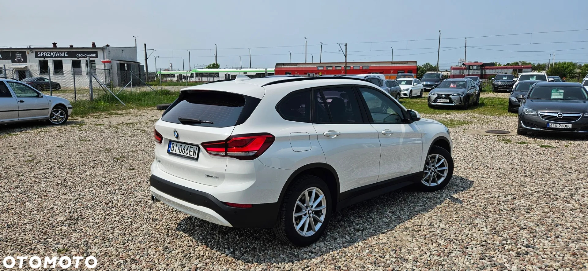 BMW X1 sDrive18i - 2