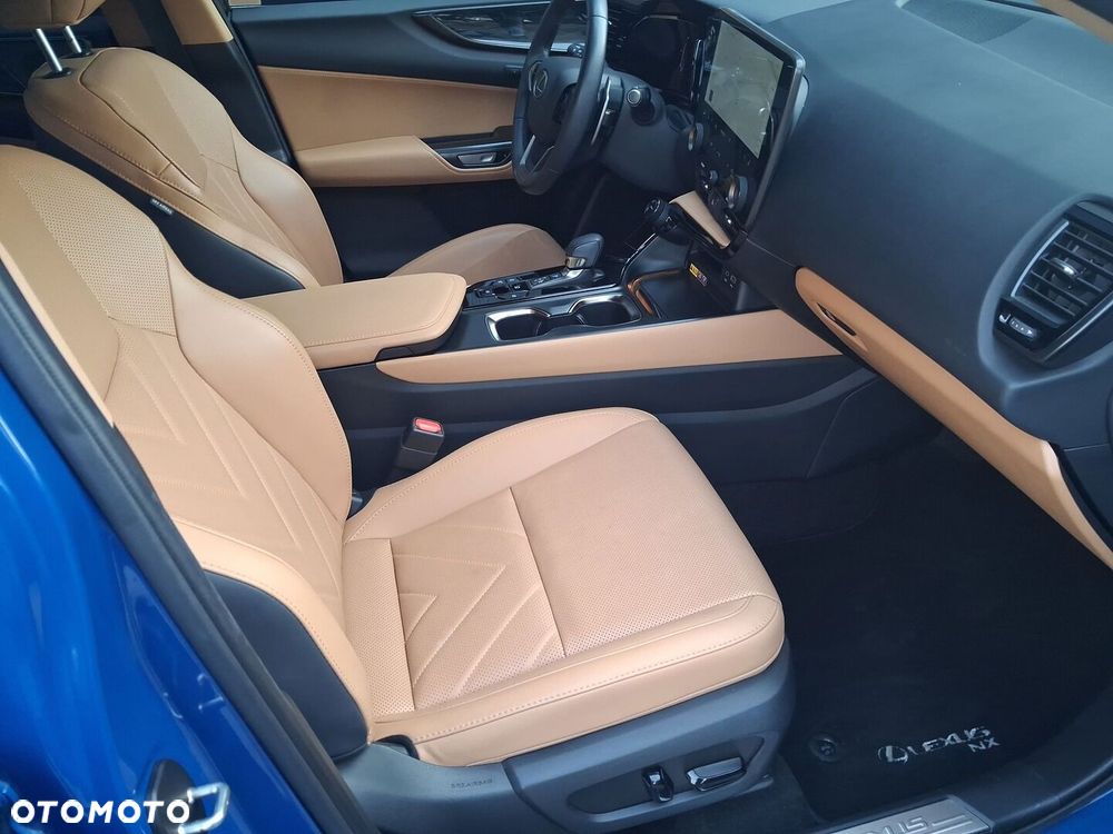 Lexus NX 350h Prestige AWD - 22