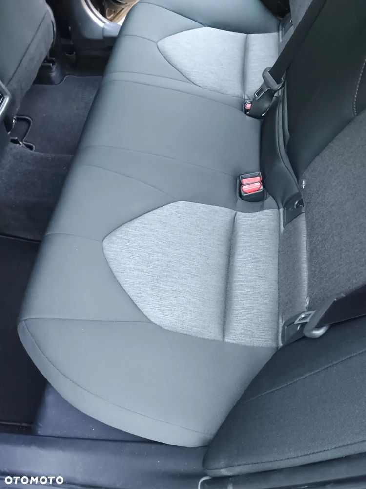 Toyota Camry 2.5 Hybrid Comfort CVT - 7