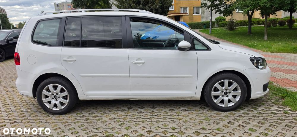 Volkswagen Touran 1.6 TDI DPF BlueMotion Technology DSG Life - 6