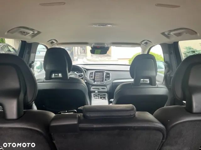 Volvo XC 90 B5 D AWD Geartronic Momentum Pro - 9