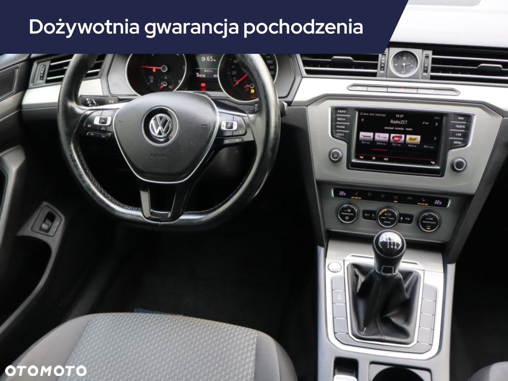 Volkswagen Passat Variant - 9