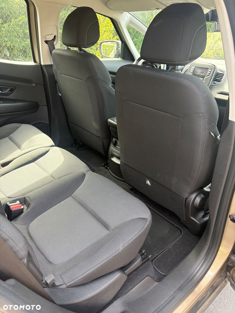 Renault Scenic - 18