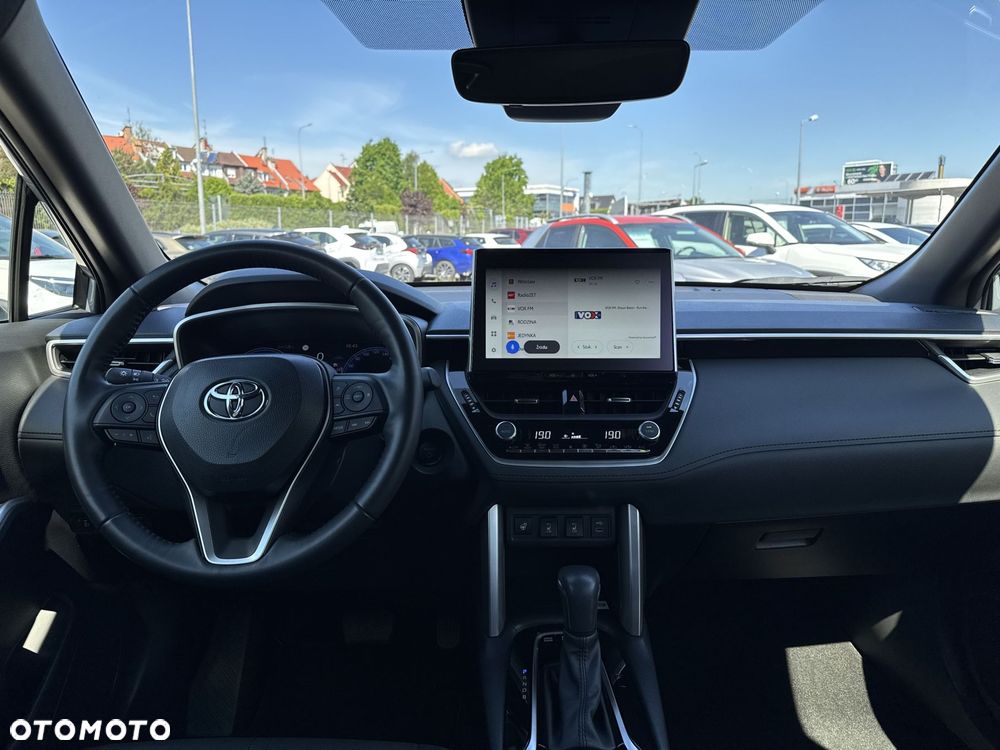 Toyota Corolla Cross 2.0 Hybrid Executive - 11
