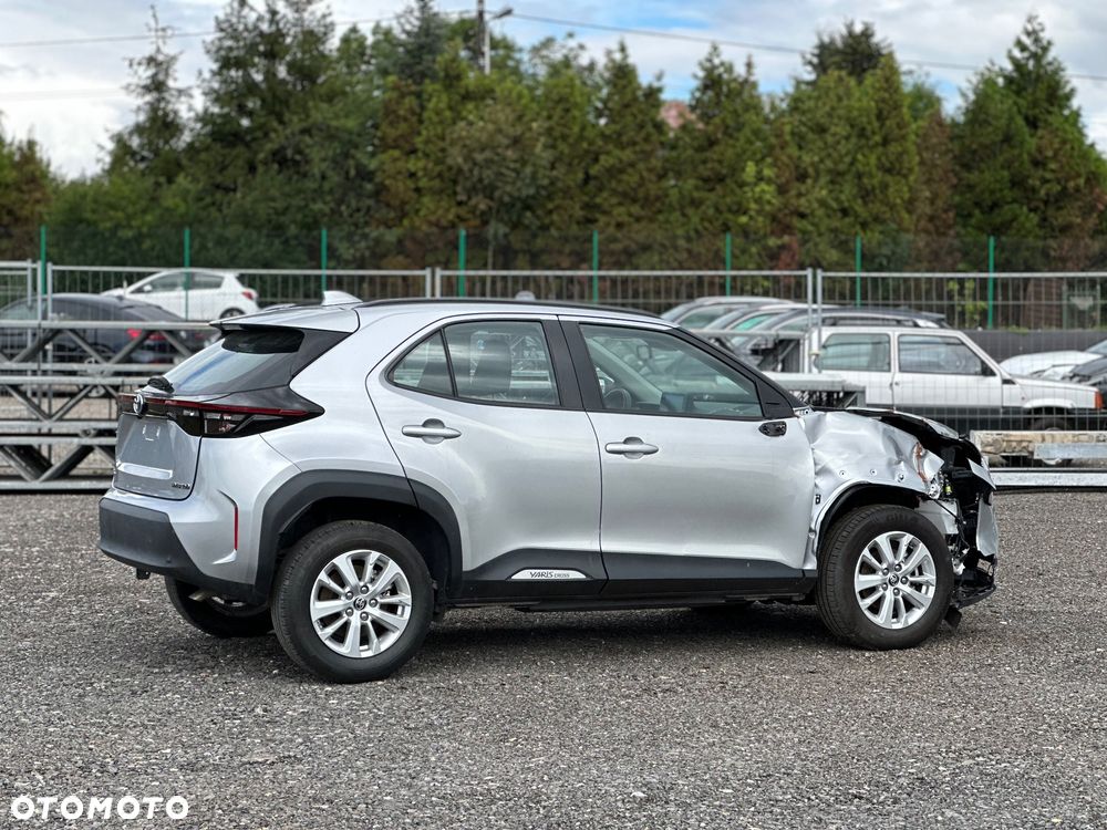 Toyota Yaris Cross - 10