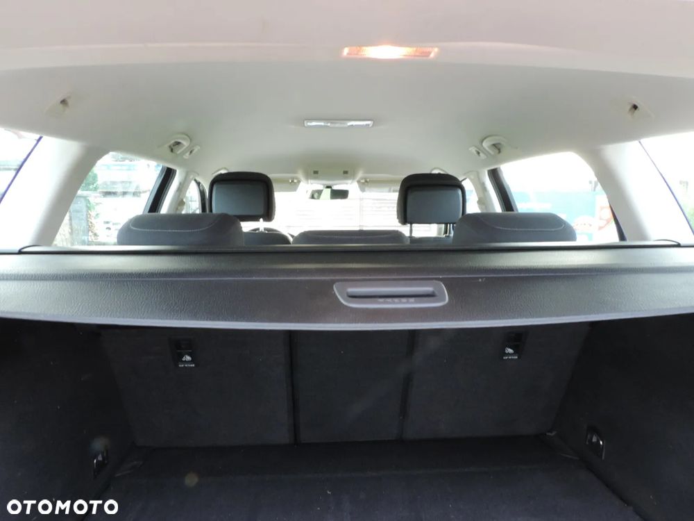 Volkswagen Passat 2.0 TDI SCR (BlueMotion Technology) Comfortline - 12