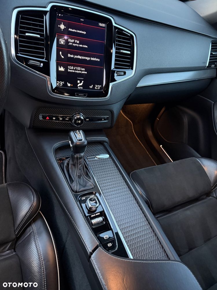 Volvo XC 90 D5 AWD R-Design - 9