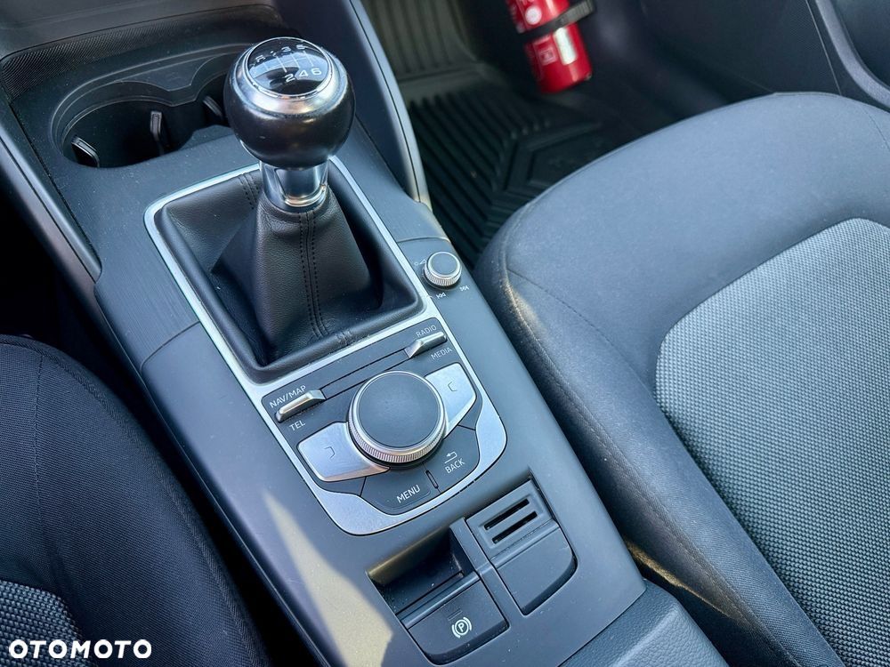 Audi A3 Limousine 1.6 TDI - 19
