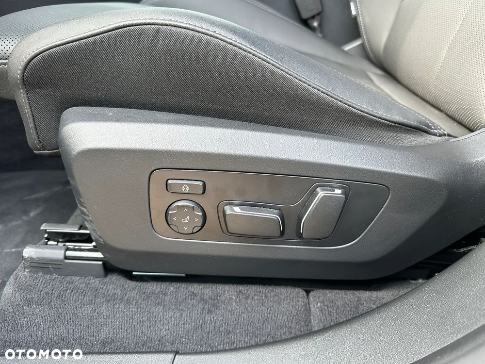 BMW X3 xDrive20d mHEV - 11