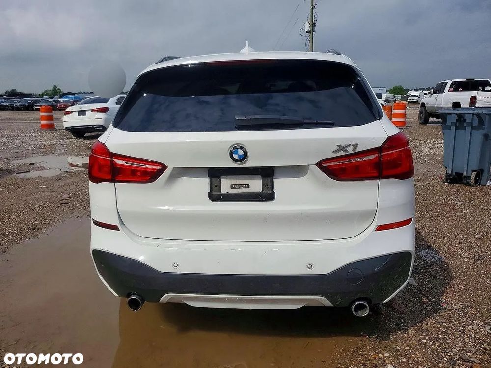 BMW X1 - 5
