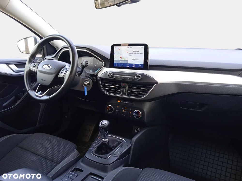 Ford Focus 1.5 EcoBlue Connected - 33
