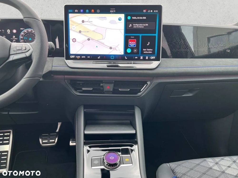 Volkswagen Tiguan - 11