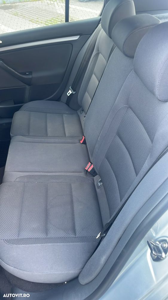 Volkswagen Golf - 7