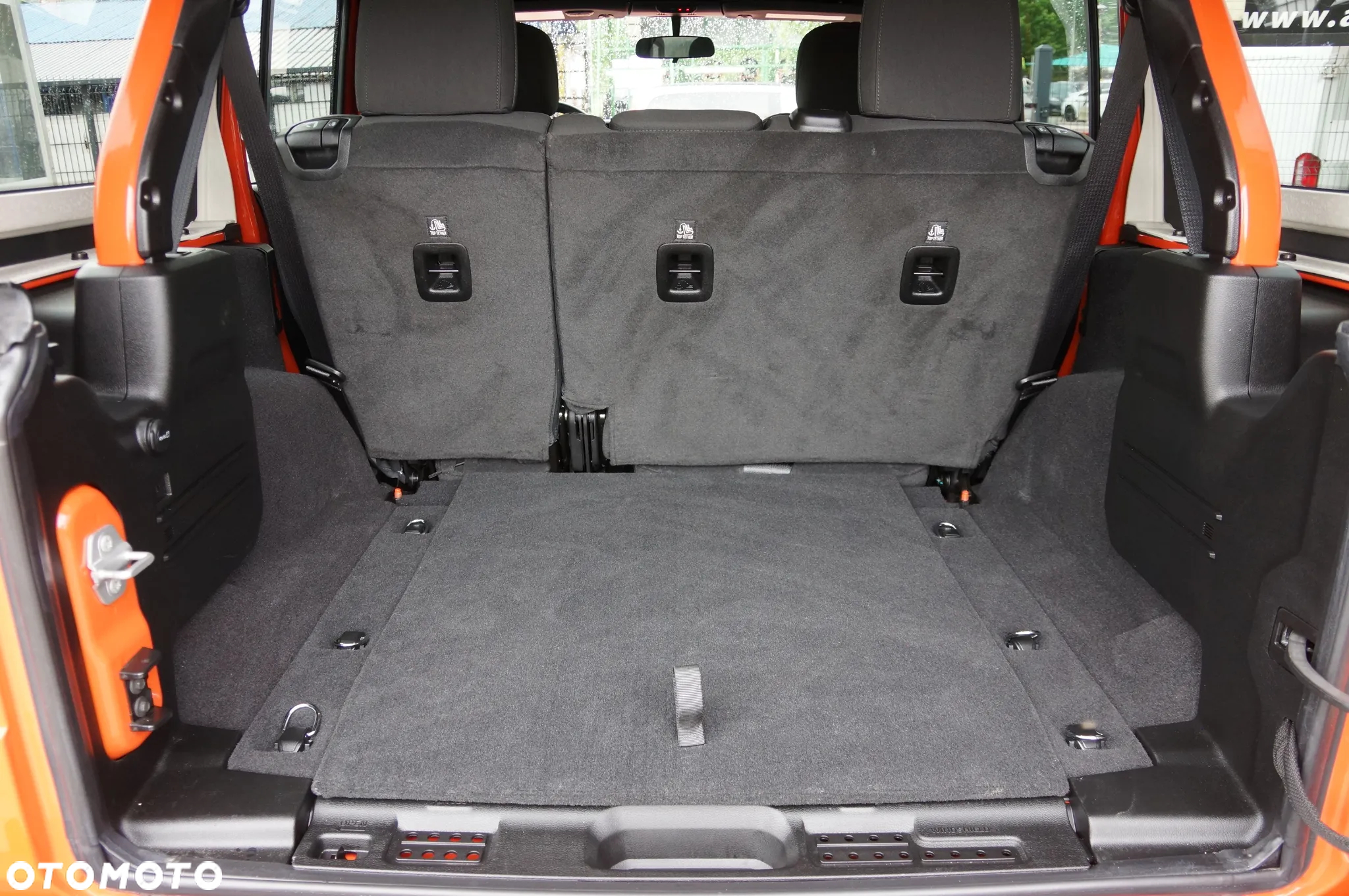 Jeep Wrangler - 28