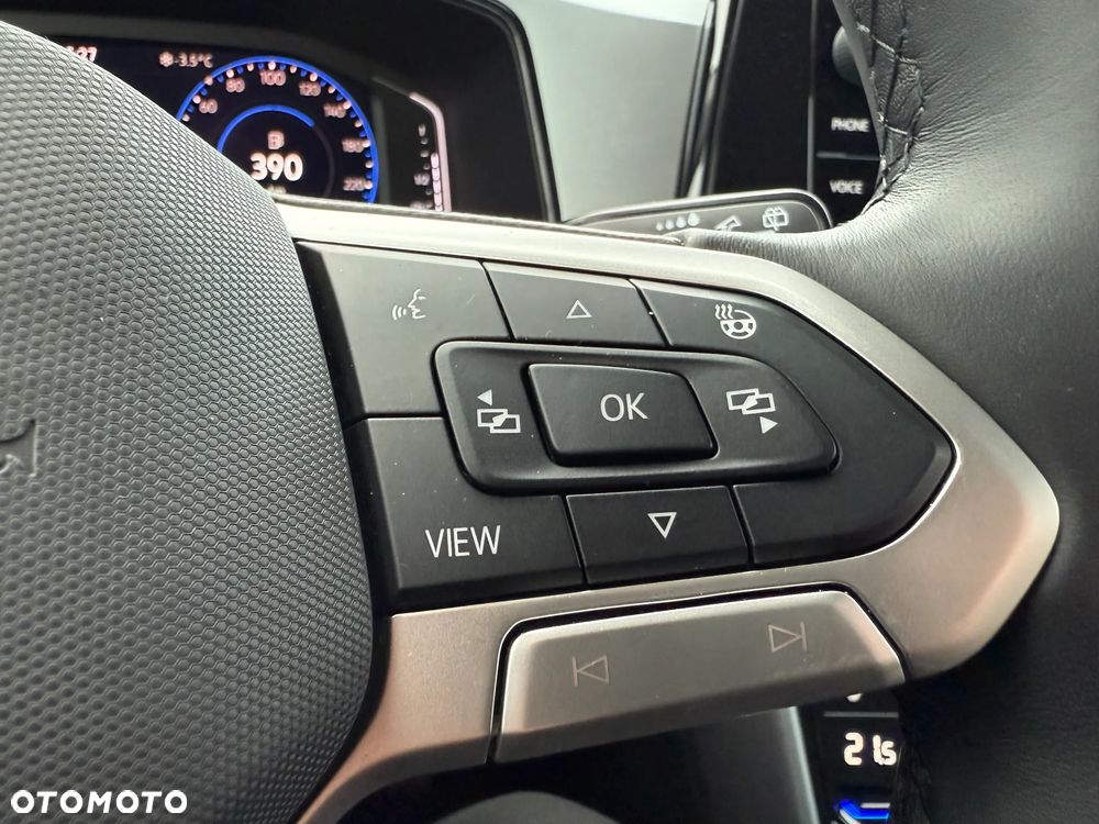 Volkswagen T-Roc 1.5 TSI Life Plus DSG - 23