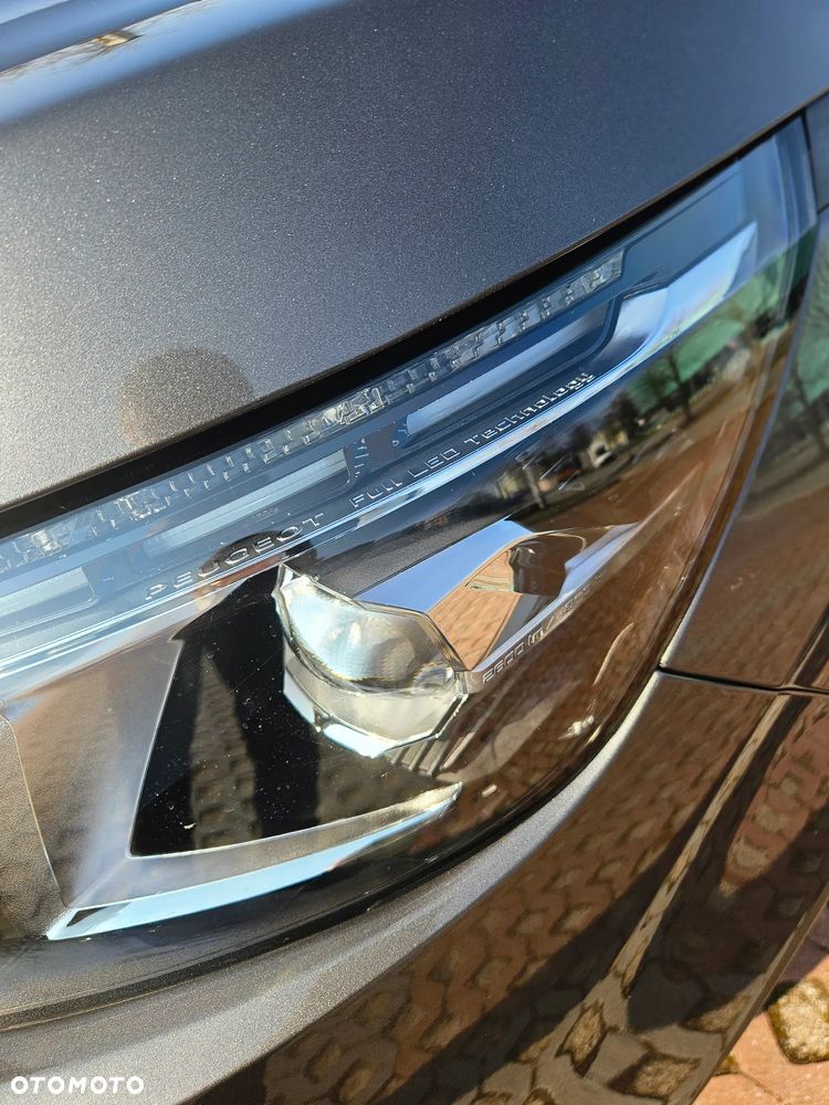 Peugeot 3008 - 3